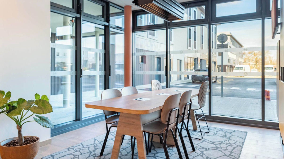 Genay Hotel | B&B HOTEL Massieux Genay