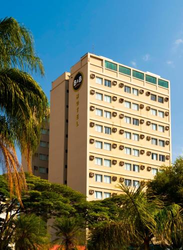 Centro Hotel | B&B HOTEL Uberlândia