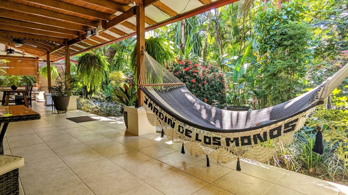 Playa Matapalo Bed & Breakfast | B&B Jardin de los Monos