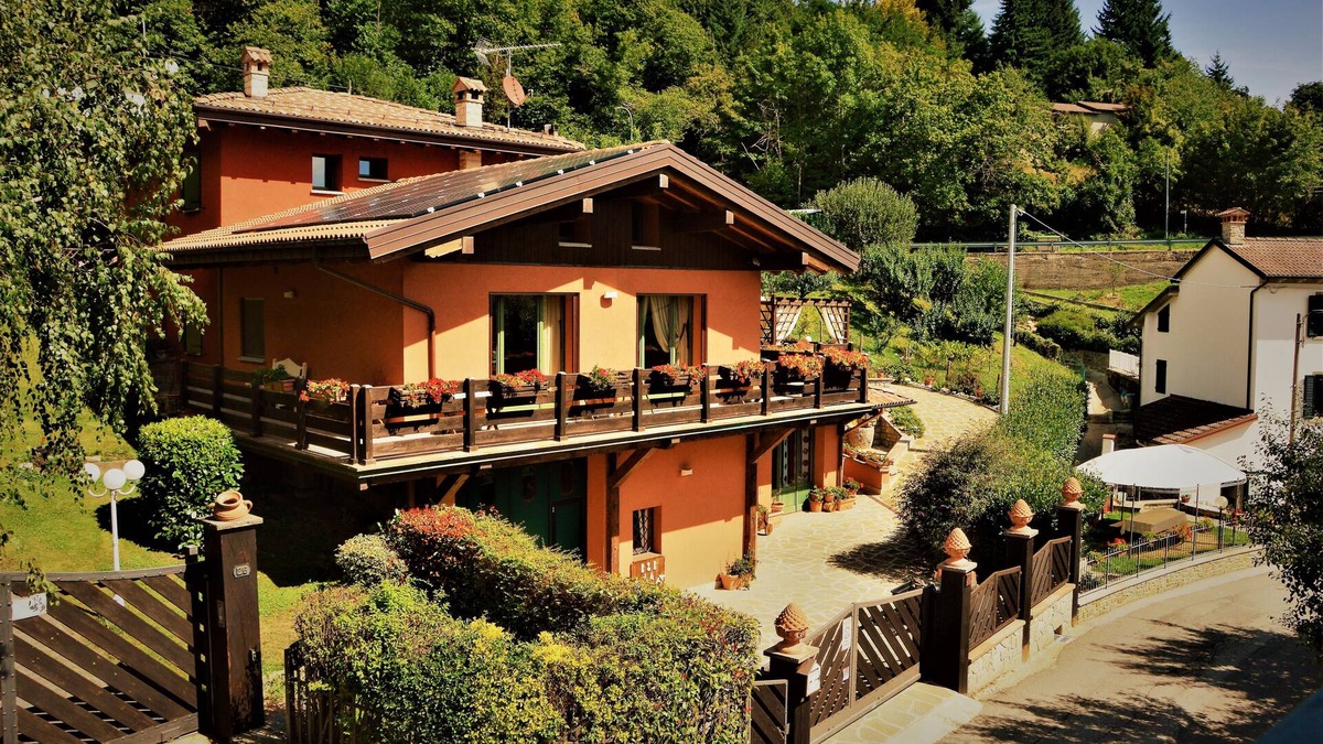 Rasora Bed & Breakfast | B&B La Piazzetta