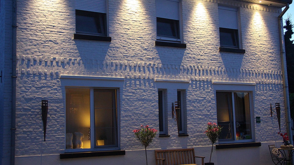 Vroenhoven Bed & Breakfast | B&B Montenakerhof