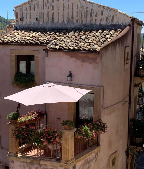 Licodia Eubea Bed & Breakfast | B&B Mugnos Charme Living