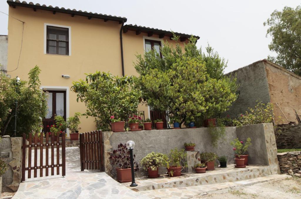 Santadi Bed & Breakfast | B&B S'ARROSA ANTIGA