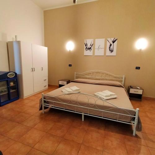 Taranto Bed & Breakfast | B&B Sara and family