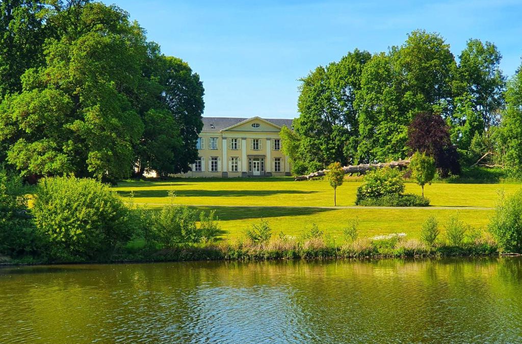 Heikruis Hotel | B&B T'Rest - Park ter Rijst