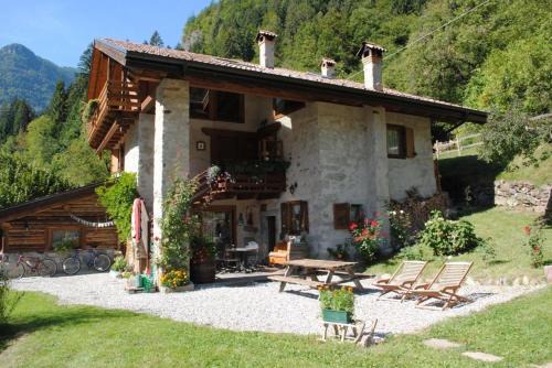 Valdaone Bed & Breakfast | B&B Villa Ca'Praja