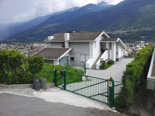 Sondrio Bed & Breakfast | B&B VILLA DIEGO