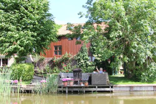 Rauwerd Bed & Breakfast | B & B Zazza