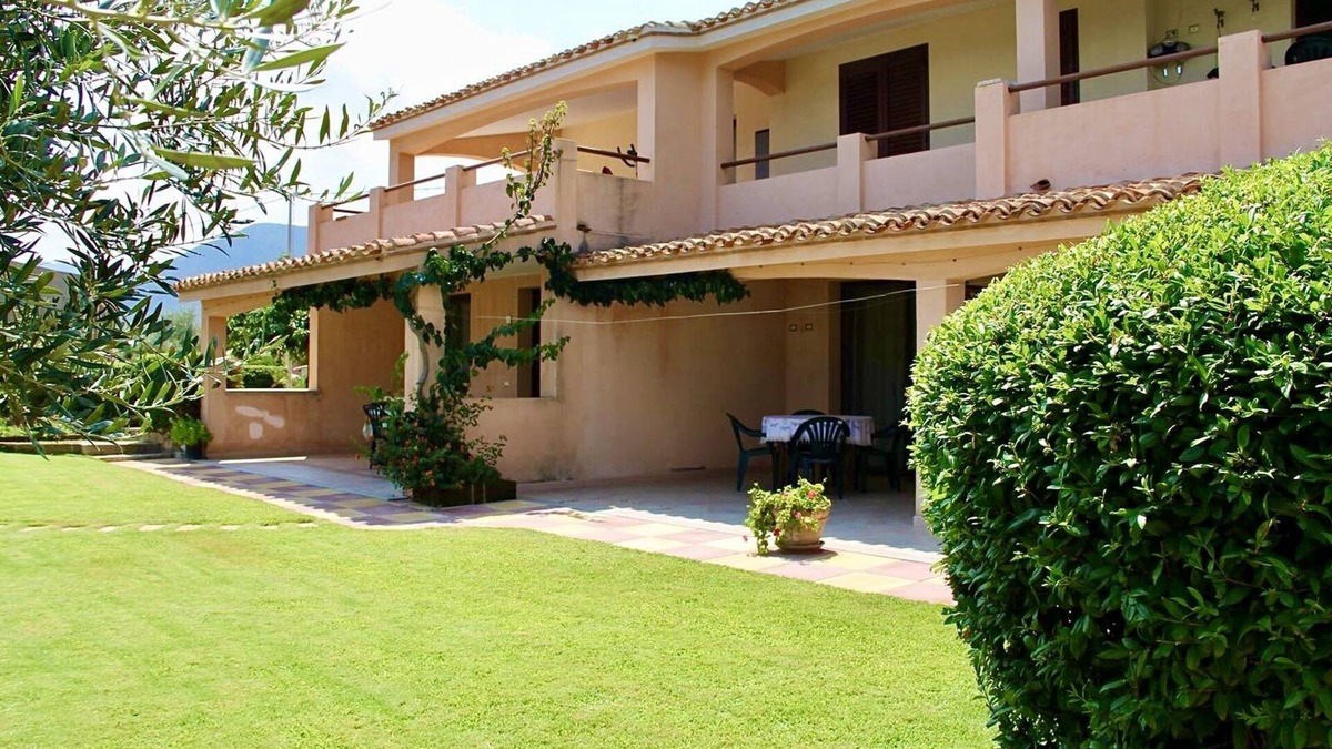 Tertenia Apartment | B - Cozy apartment in Sardinia with garden and sea view for 3 people