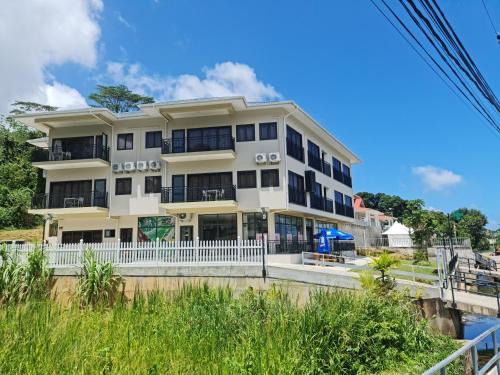 Beau Vallon Apartment | B Holiday Apartments