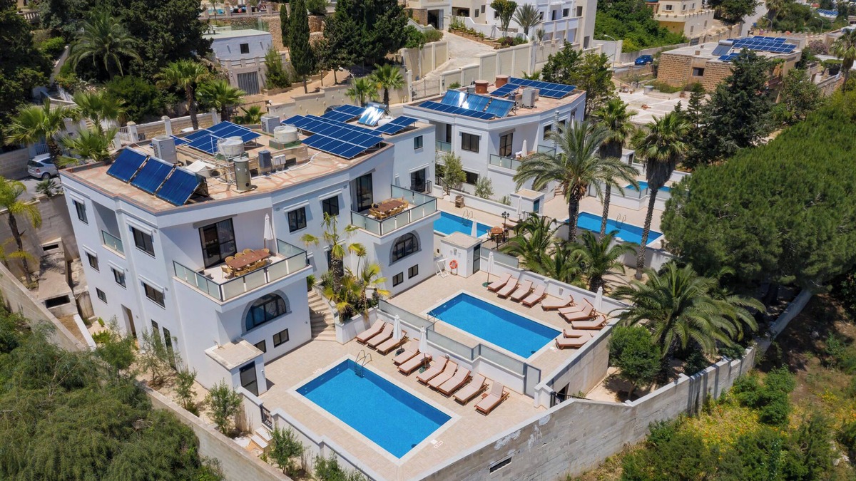 Santa Maria Estate Villa | B Holiday Villas Mellieha