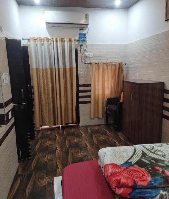 Mathura House | B M little cottage
