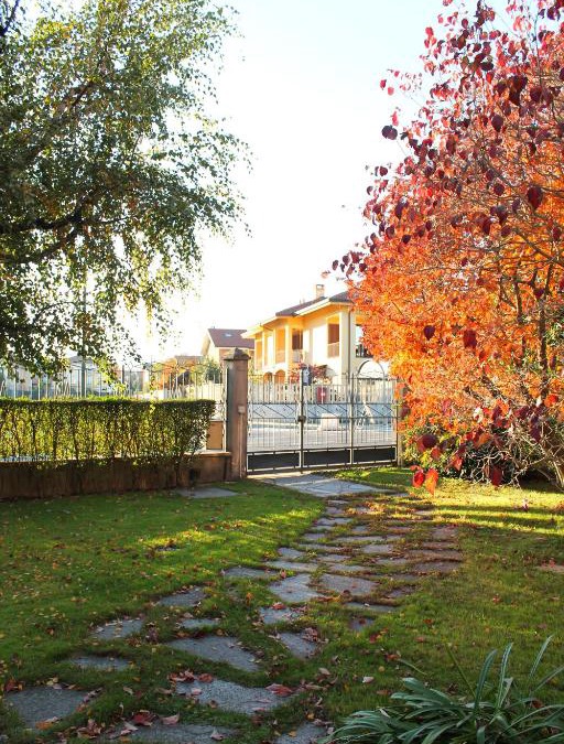 Caselle Torinese Apartment | B&R Apartment