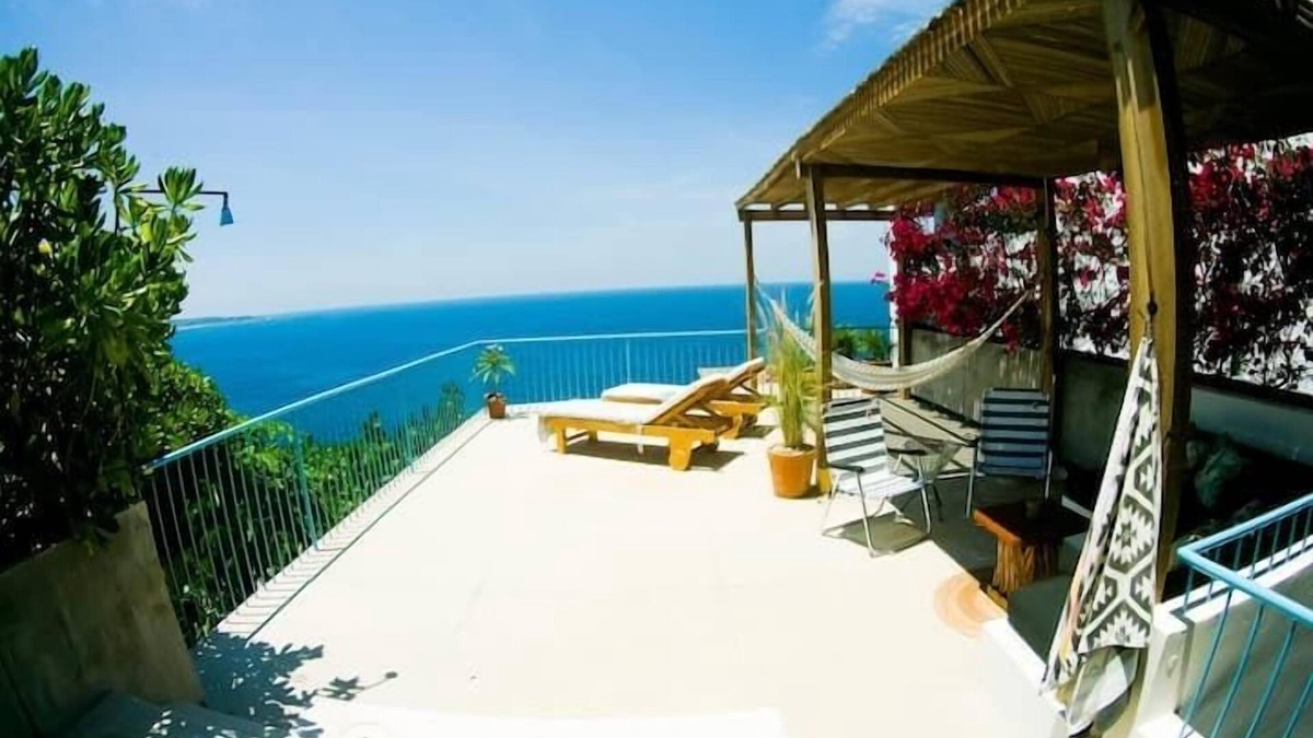 Hidalgo House | B2 King Size Bed, Luxury Amenities, Private Pool