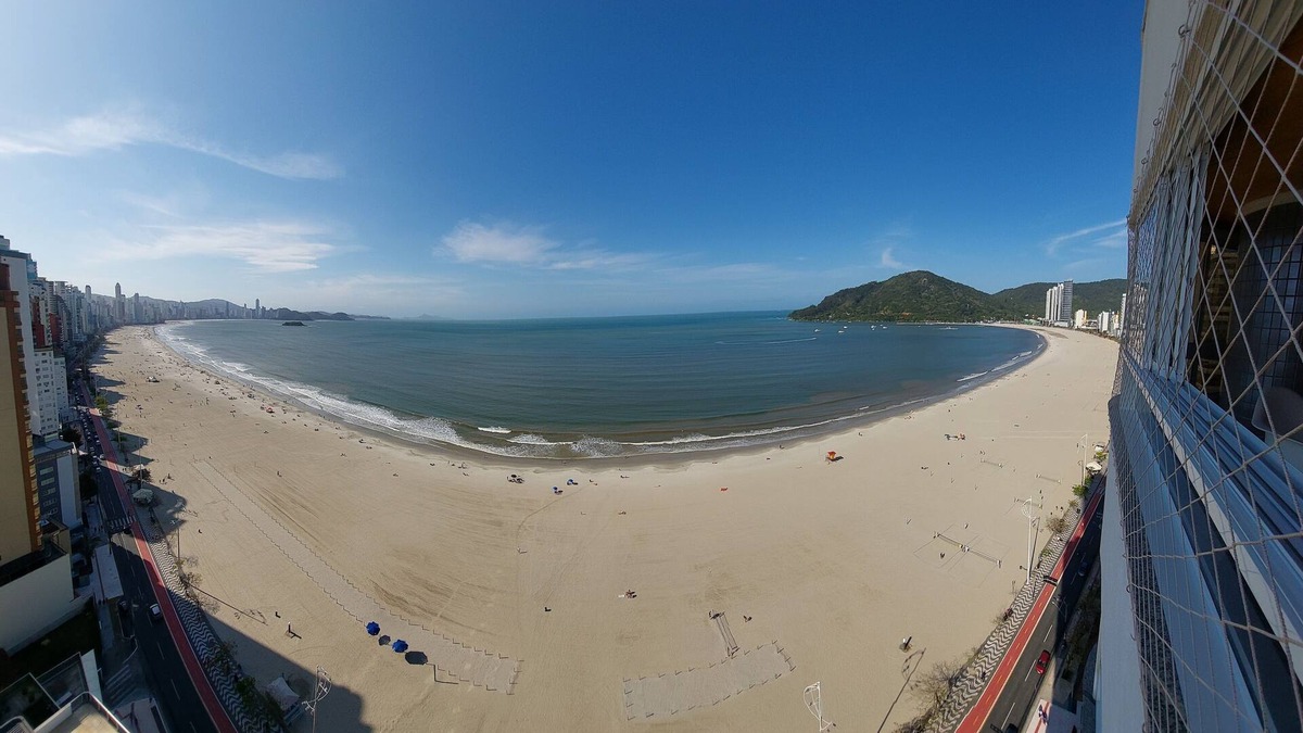 Barra Sul Apartment | Barra Sul Top! 2 Suítes + 2 Demi pé na Areia Vista 100% Orla Churrasq 2 Garagens
