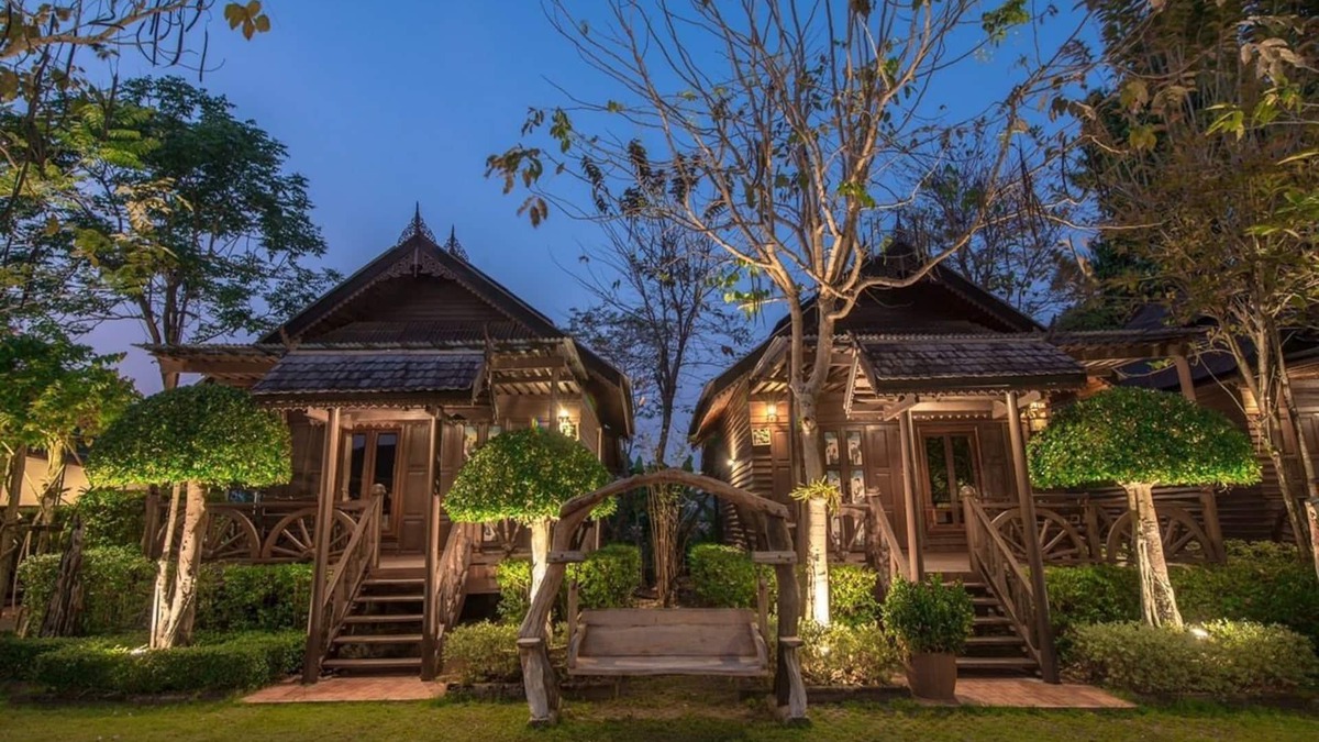 Chakphong Hotel | Baan Baitan Resort
