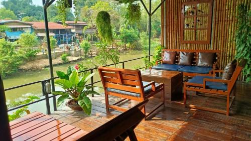 Ayutthaya House | Baan Canalee (บ้านคานาลี)