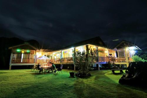 Lan Sak House | Baan Chai Khao Home Stay
