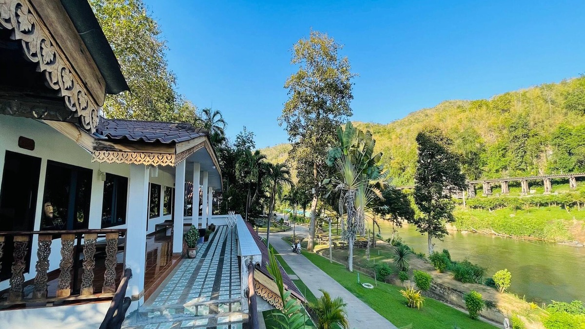 Sai Yok Hotel | Baan Rim Kwai Paerimnam Resort