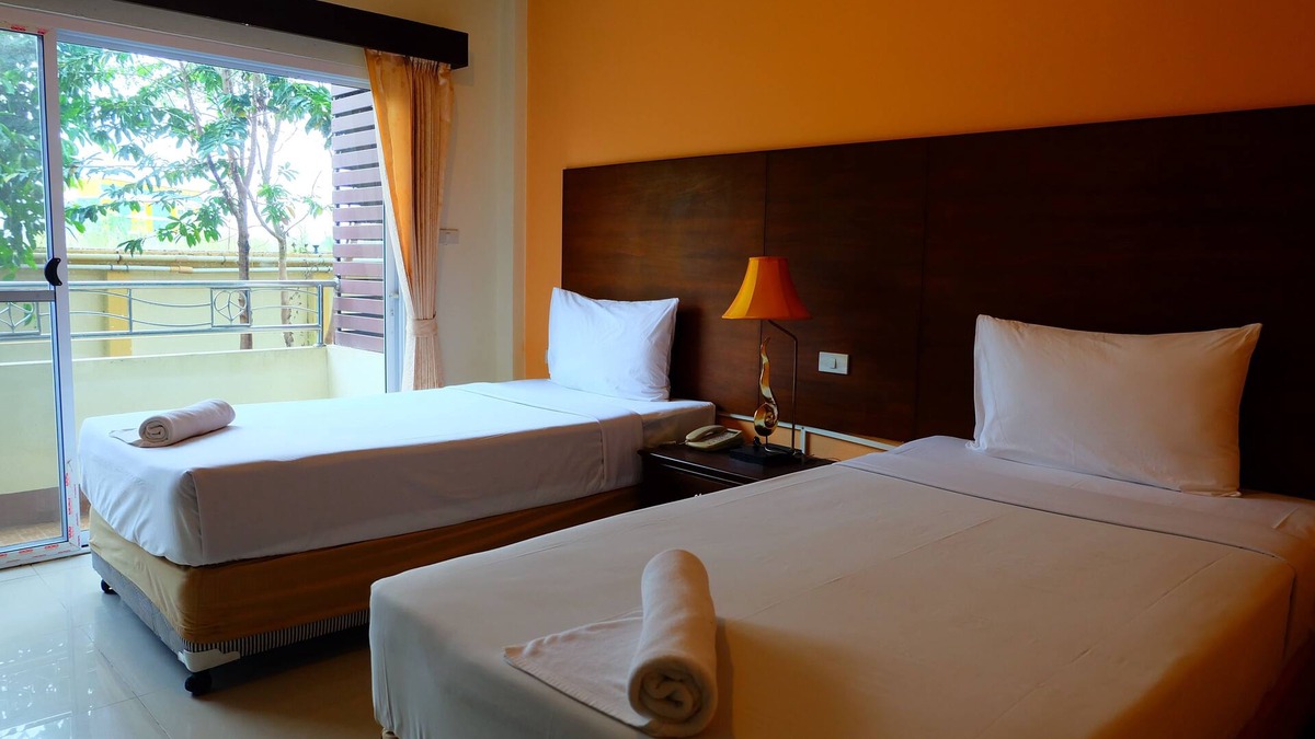 Kamphaeng Phet Hotel | Baan Suanphet Resort