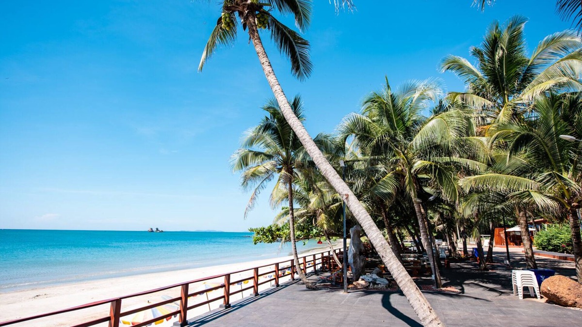 Mae Pim Hotel | Baansuan Aokhai Beach Resort