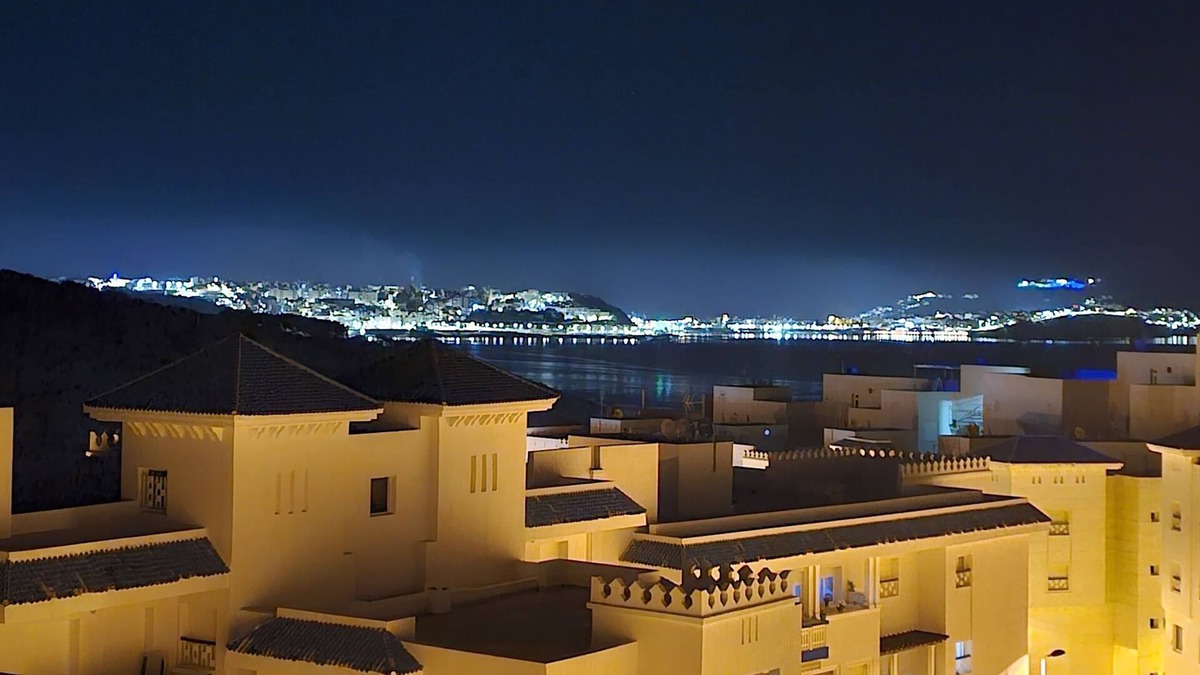 Fnideq Apartment | Bab Sebta residence with swimming pool, Sebta city and sea view