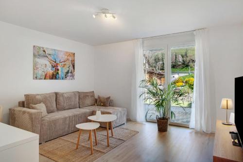 Falkensteig Apartment | Bachblick