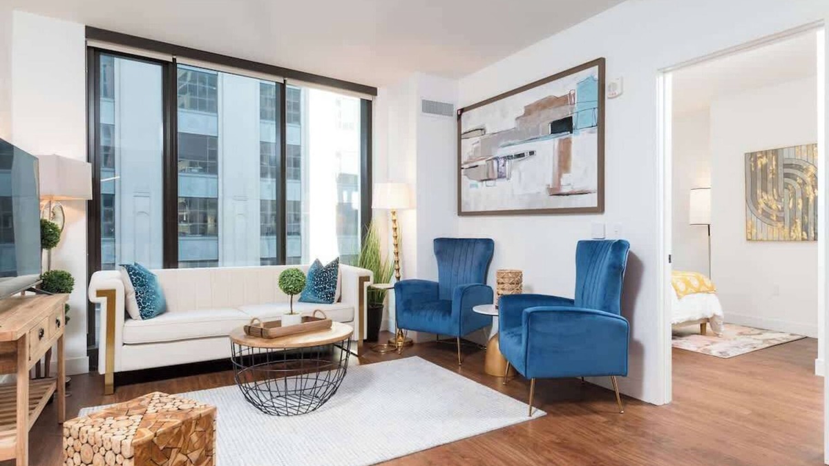 Bay Village Condo | Back-Bay Upscale Central Condo Bos Common Downtown