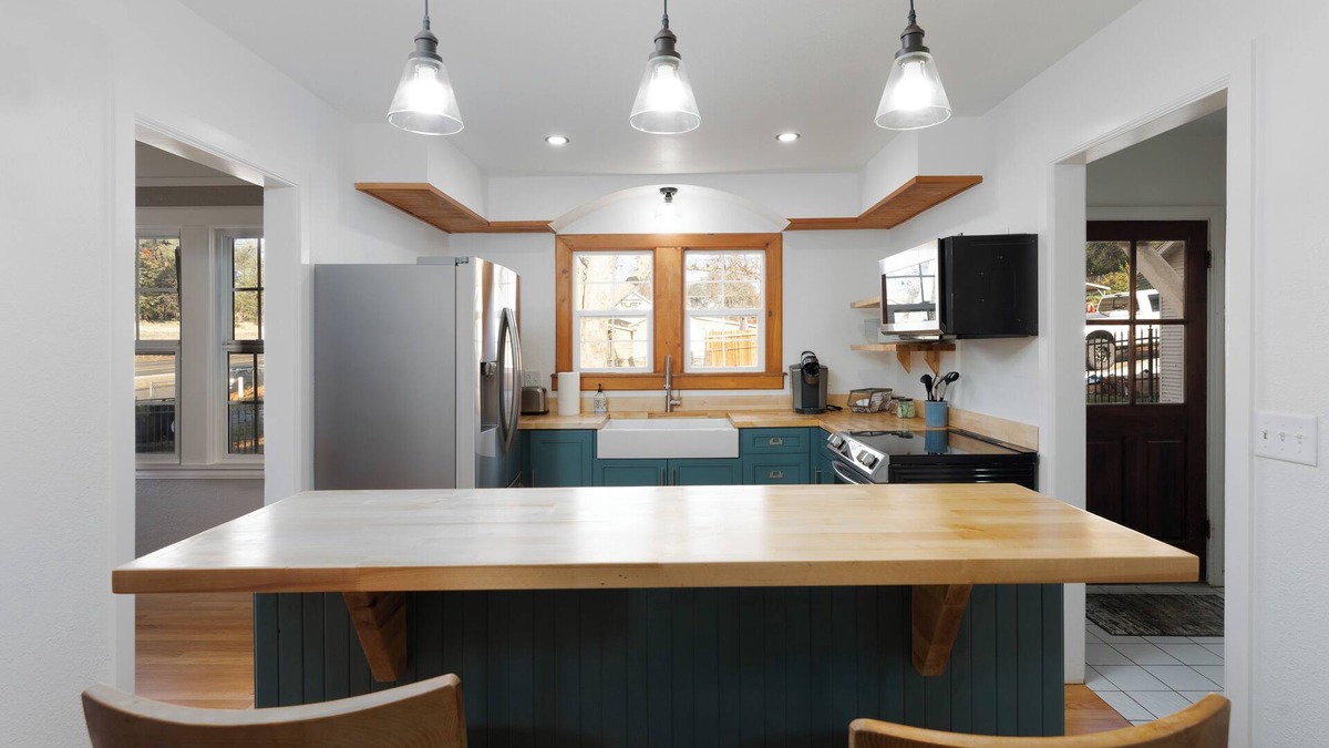 Placerville House | Back of the Moon Cottage in the Hills