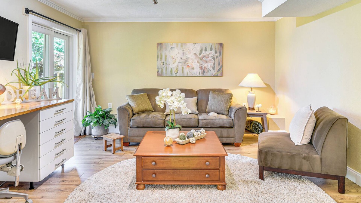 Beaverton Apartment | Backs to Wetlands: Tranquil Beaverton Retreat!