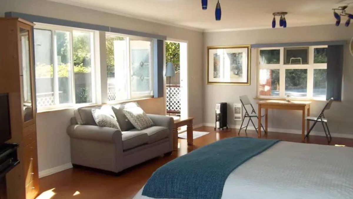 Port Hardy Cottage | Backwoods Cottage