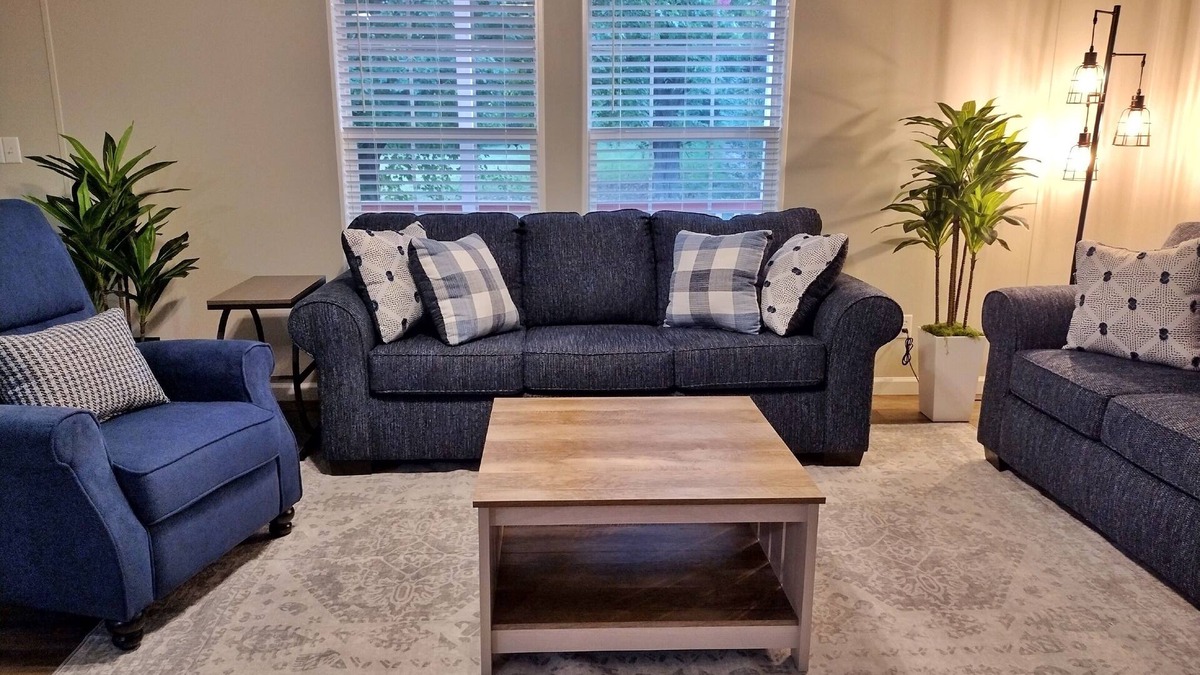 Milton House | Backwoods Milton House 3BR&2bath 3 Miles from VIR