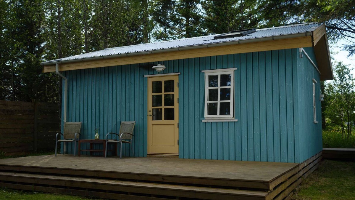 Hveragerdi House | Backyard Village - Turquoise House