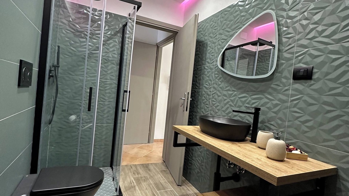 Bagni San Filippo Apartment | Bad and Breakfast La Balena Bianca House