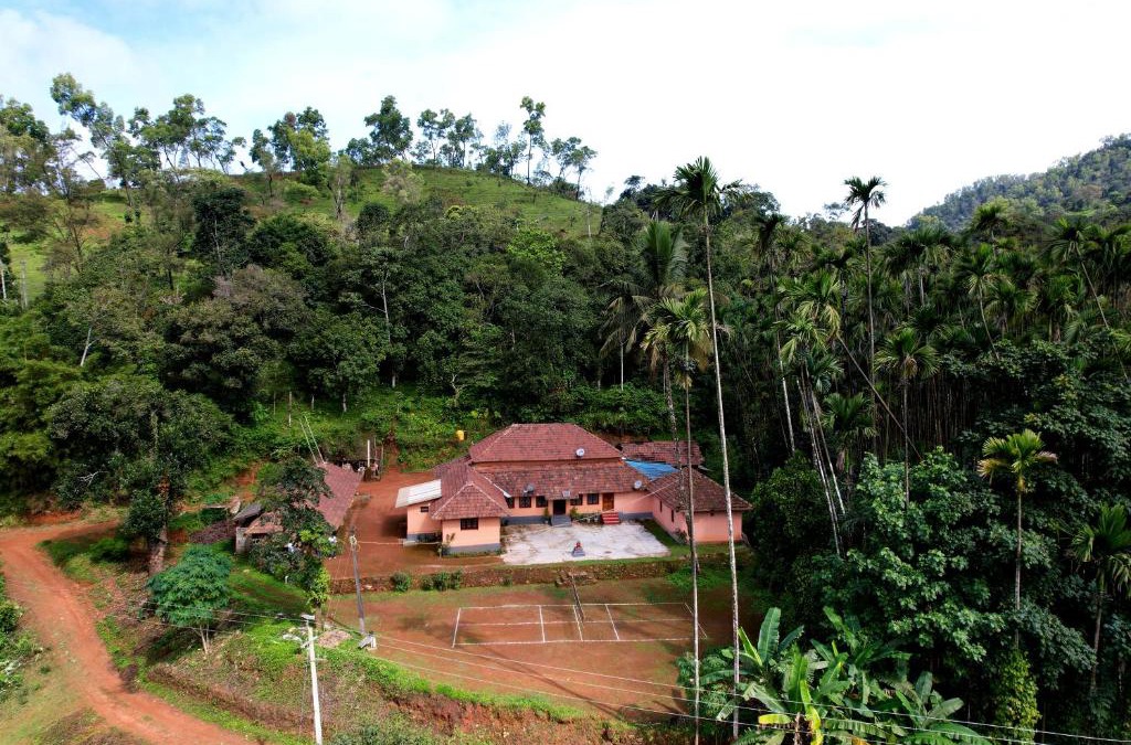 Samse House | Badamane Jungle Stay - Jeep Ride & Mountain View
