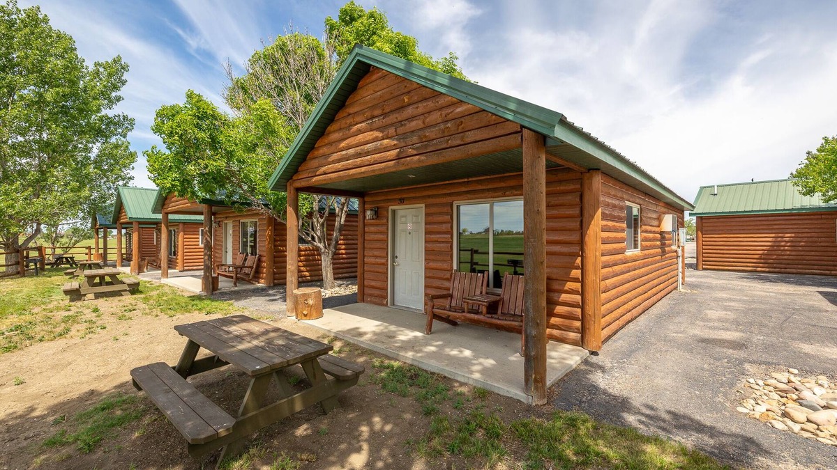 Pinnacles Entrance Badlands Cabin | Badlands Frontier Cabins