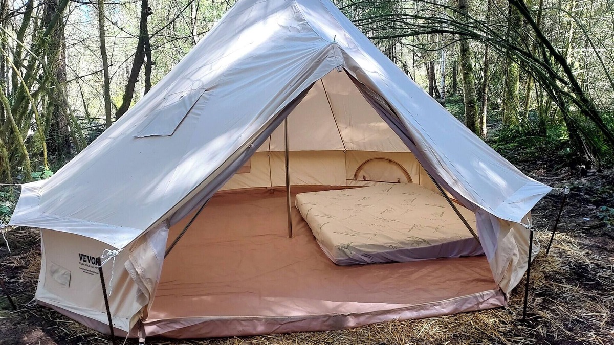 Belfair RV Rental | Baggins Inn campsite at Elfendahl forest.