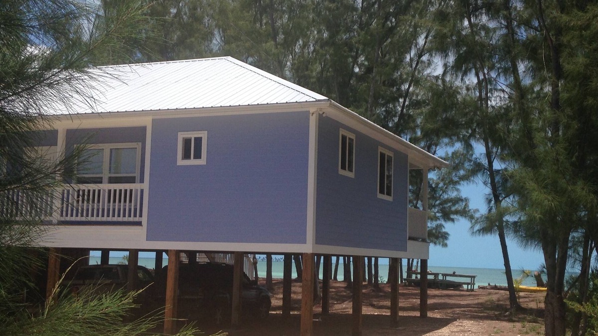 Tarpum Bay House | "Baha Mara" - New Tarpum Bay Beachfront
