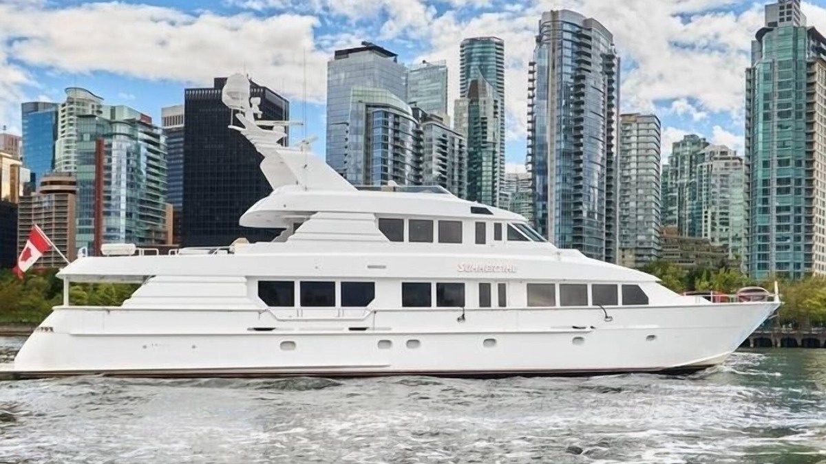 Central Beach Boat Rental | Bahamas Superyacht Privatecruise