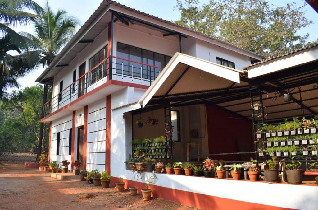 Dapoli Bed & Breakfast | Bahar Deluxe