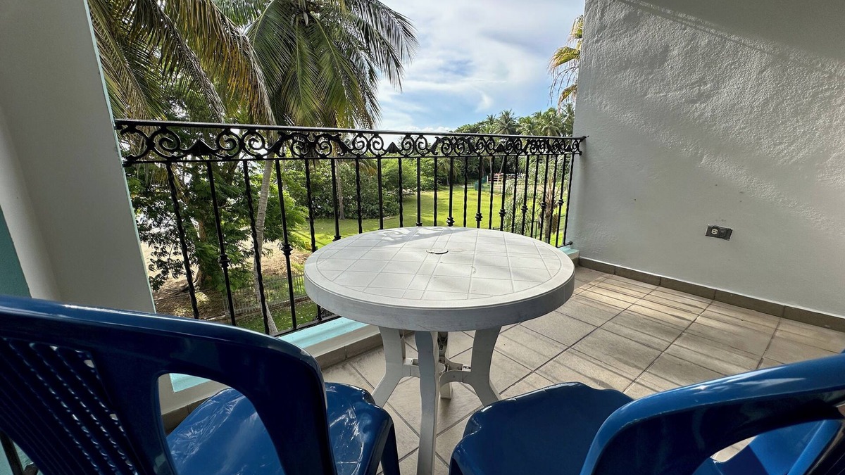 Miradero Condo | Bahia Serena I B3 your front-row seat to sea breezes, walk to the beach