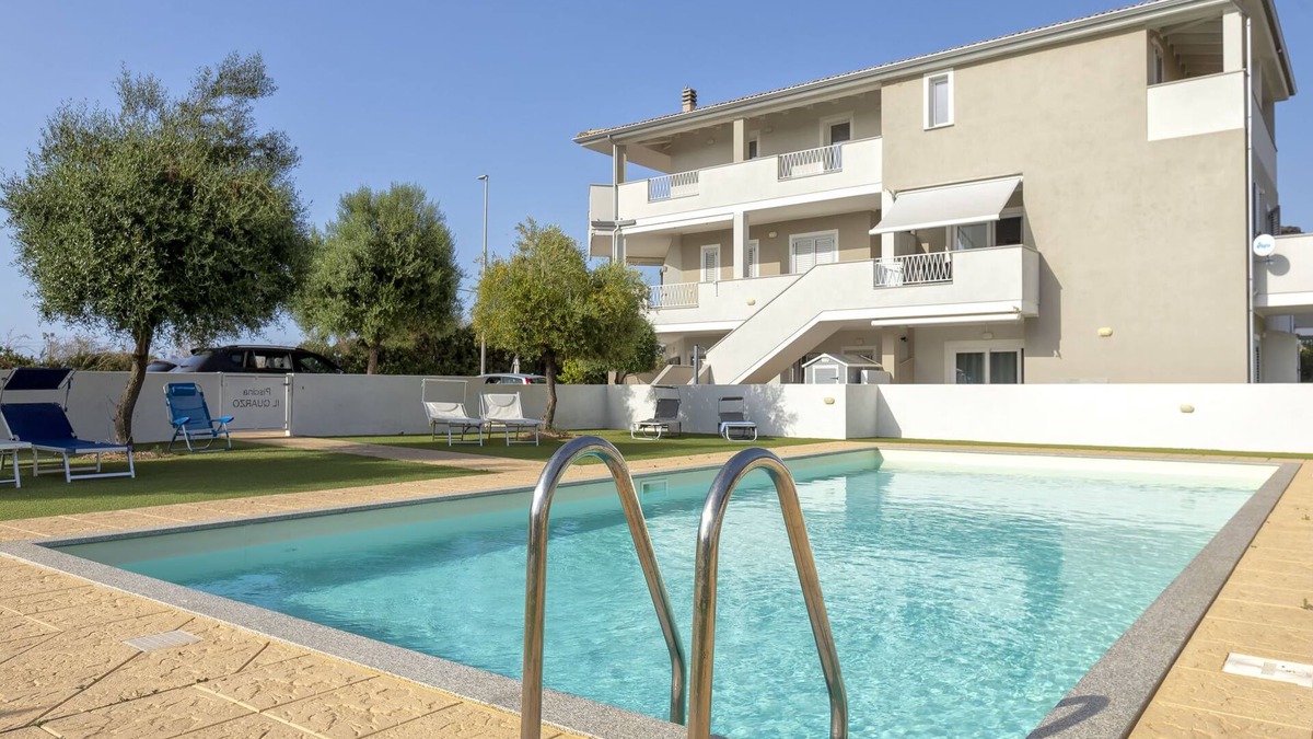 La Muddizza Apartment | Baia dei tramonti by Interhome