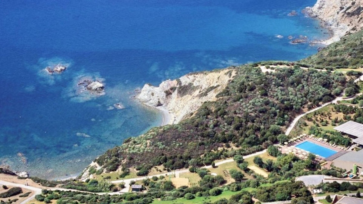 Teulada Apartment | Baia delle Ginestre Three-room apartment 6 beds sea view