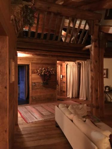 Traverses Ski Chalet | Baita Cashmere