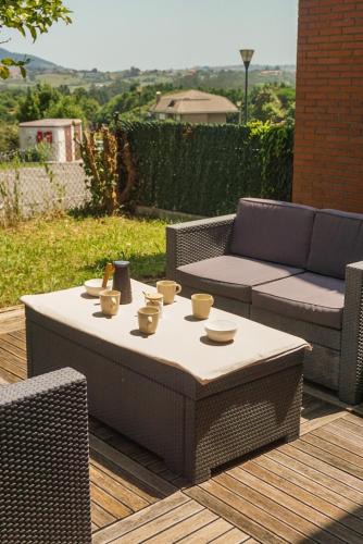 Miengo Apartment | Bajo con jardines cerca de la playa