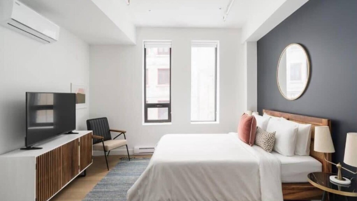 Chinatown Apartment | Bakan- Studio Downtown/Old Montreal
