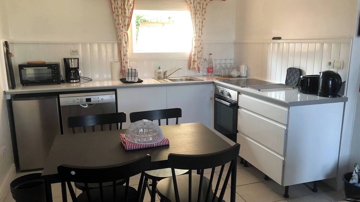 Mauron House | Baker’s Cottage near broceliande forest