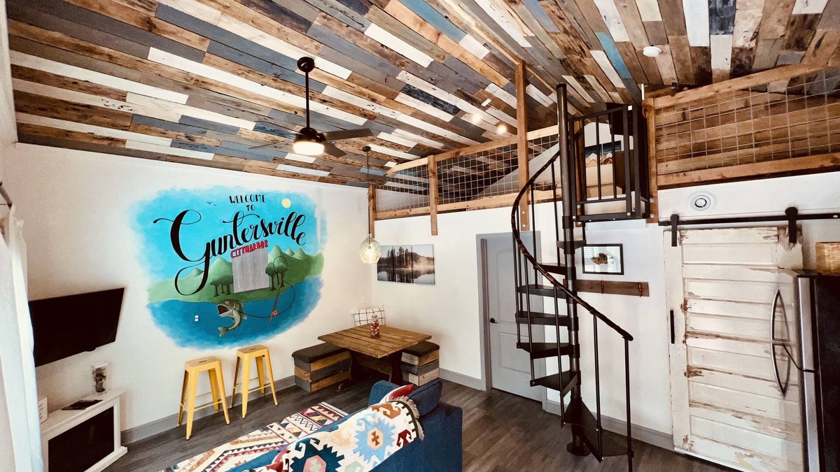 Guntersville House | Bakers Loft