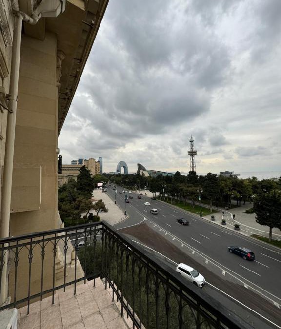Baku Old Town Apartment | Baku Center Apartment
