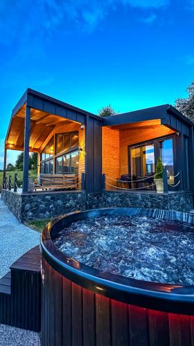 Cisnadioara House | Balada dintre dealuri - Casa Soarelui si Casa Lunii